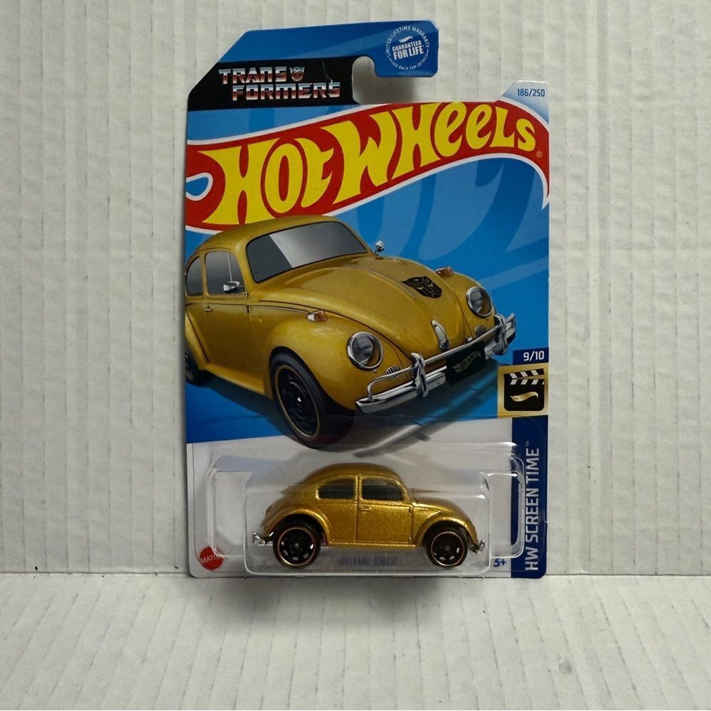 Gold Bumblebee Transformers‎ Hot Wheels 2024 Diecast Screen Time Series 186/250